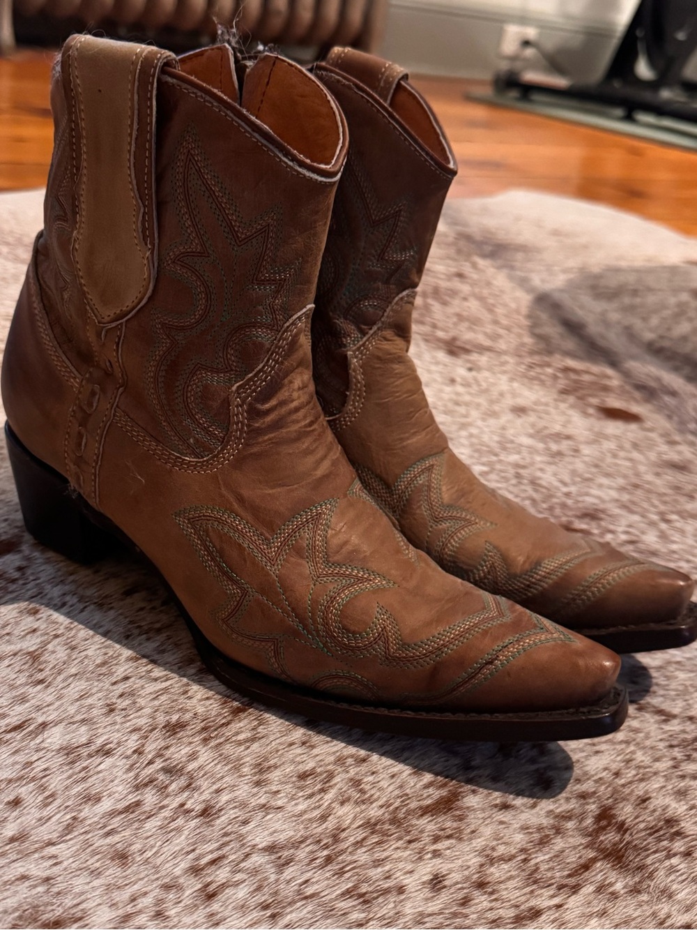 Circle G Brown Leather Western Ankle Boots